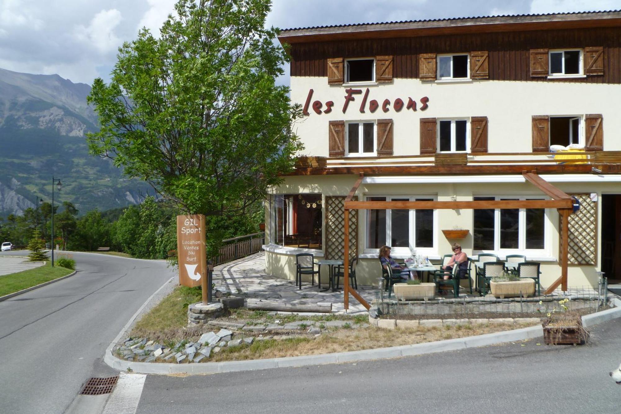 Hôtel les Flocons Le Sauze Exterior foto